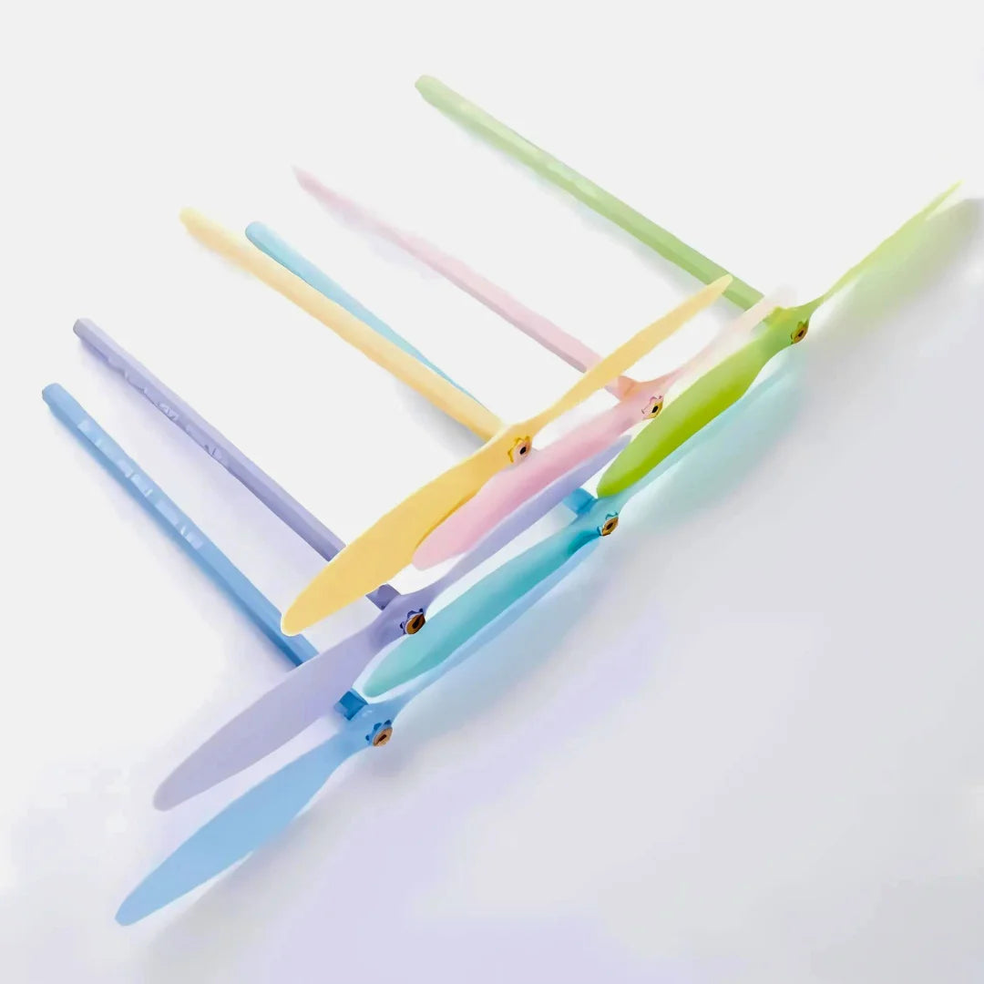 Trendy Flying Pencil Set (Surprise Colour)