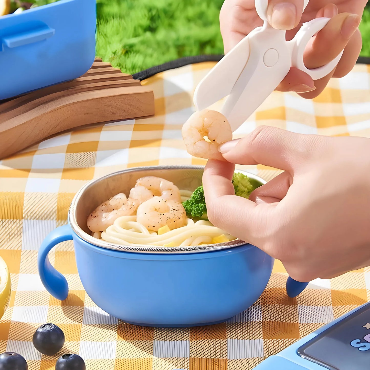 Trendy Cartoonistic Square Lunch Box